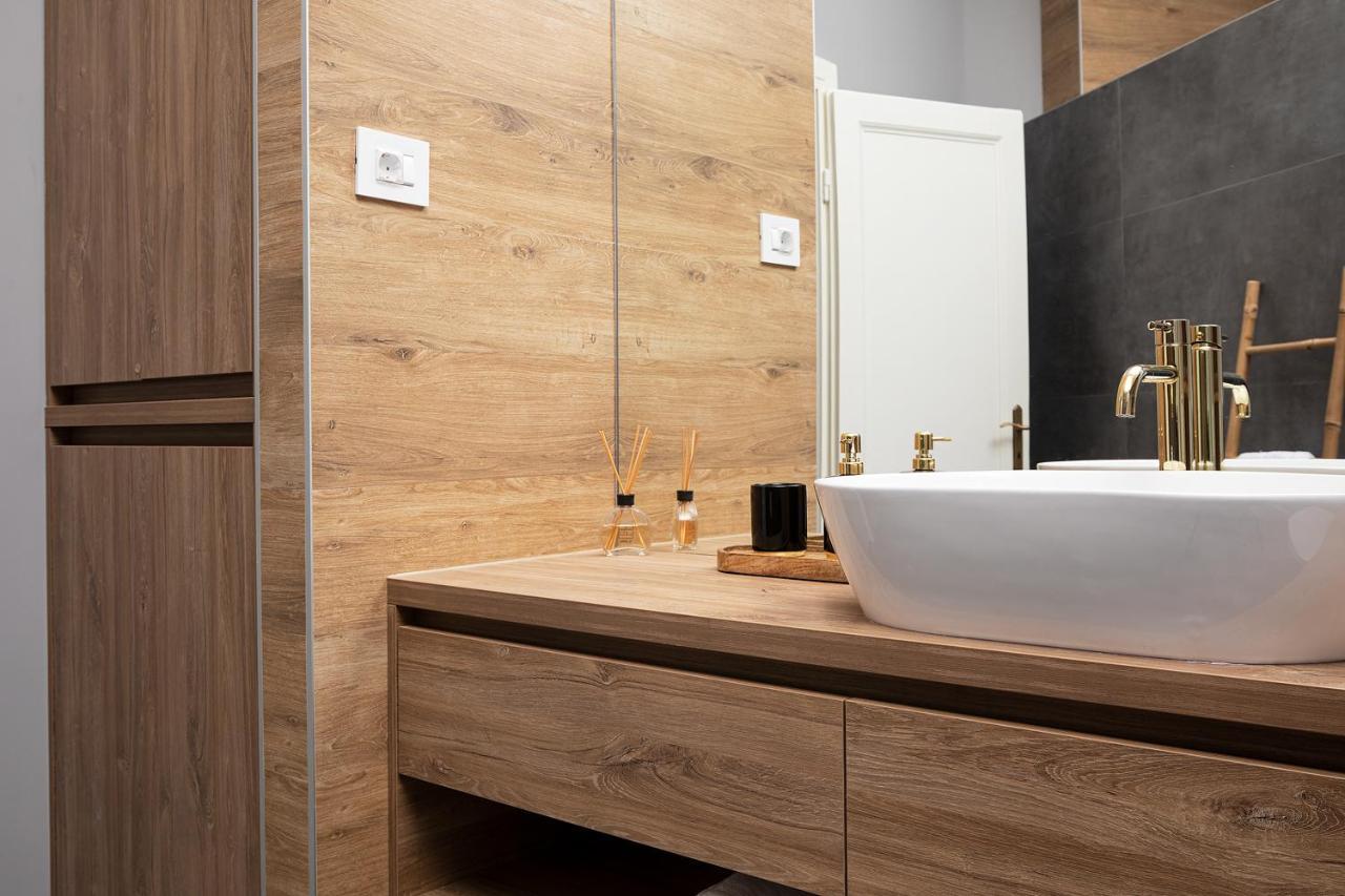 Grand Munz Apartman Póla Kültér fotó
